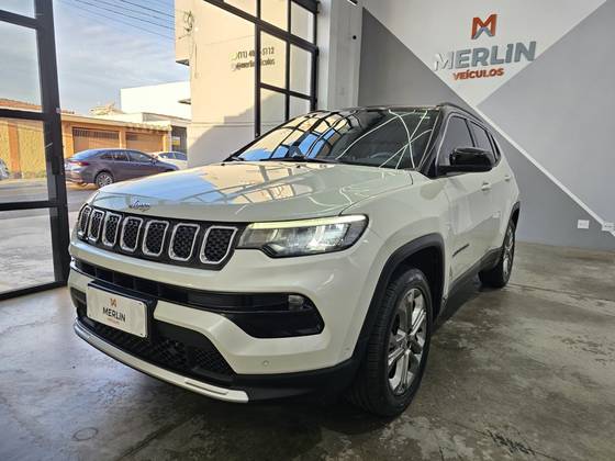 JEEP COMPASS 1.3 T270 TURBO FLEX LONGITUDE AT6 JEEP COMPASS 1.3 T270 TURBO FLEX LONGITUDE AT6